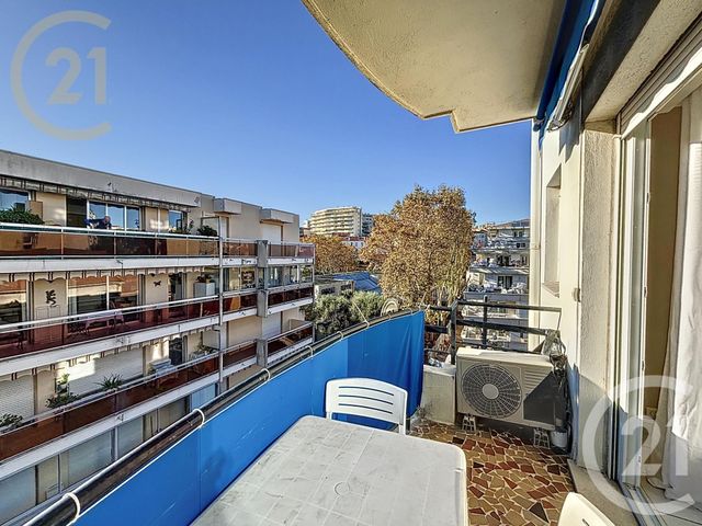 Appartement F1 à vendre - 1 pièce - 33.58 m2 - CANNES - 06 - PROVENCE-ALPES-COTE-D-AZUR - Century 21 Immobilier Service