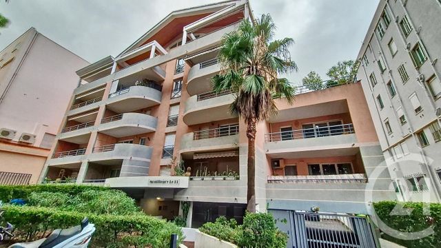 Appartement F2 à vendre - 2 pièces - 47.0 m2 - CANNES - 06 - PROVENCE-ALPES-COTE-D-AZUR - Century 21 Immobilier Service