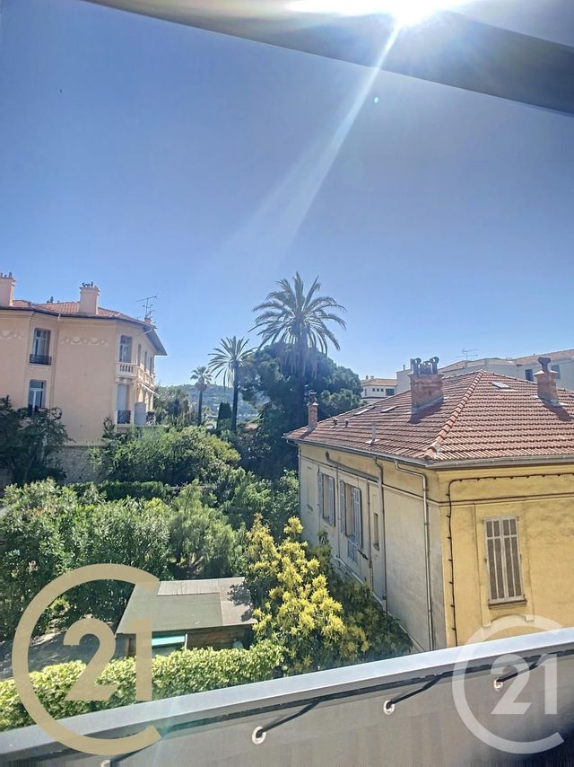 Appartement F2 à louer CANNES