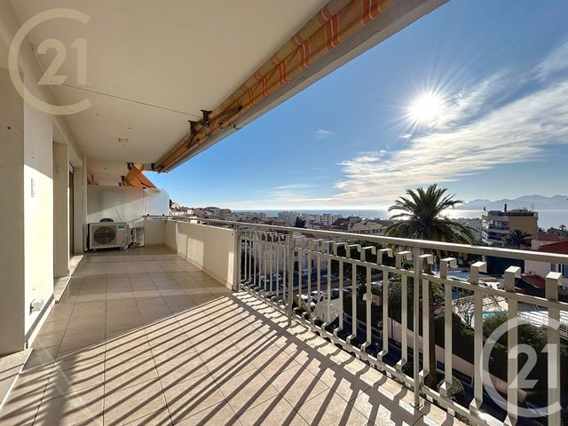 Appartement F3 à vendre - 3 pièces - 56.07 m2 - CANNES - 06 - PROVENCE-ALPES-COTE-D-AZUR - Century 21 Immobilier Service